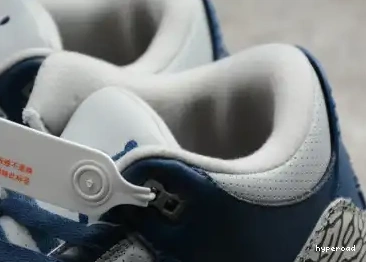 Hyperoad AIR NAVY” JORDAN “MIDNIGHT 3 0424